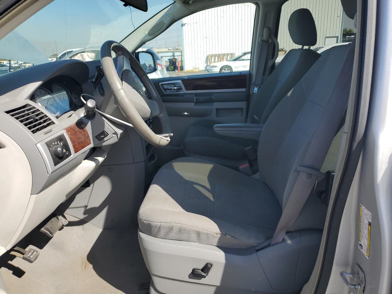 CHRYSLER TOWN & COUNTRY TOURING