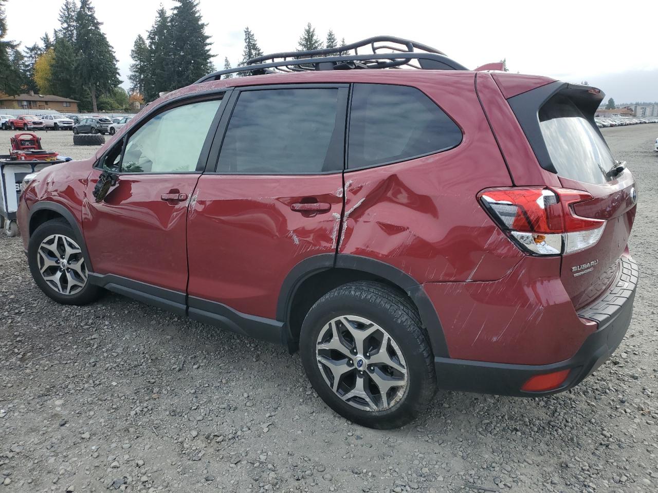 SUBARU FORESTER PREMIUM