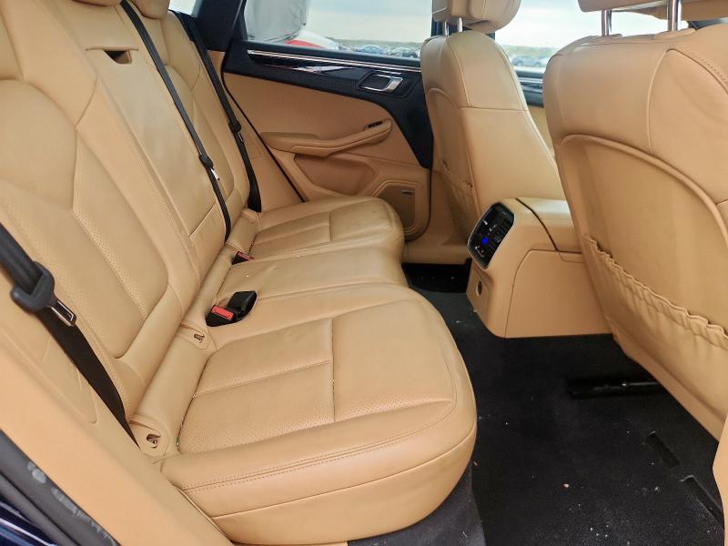 2018 PORSCHE MACAN - WP1AA2A59JLB01477