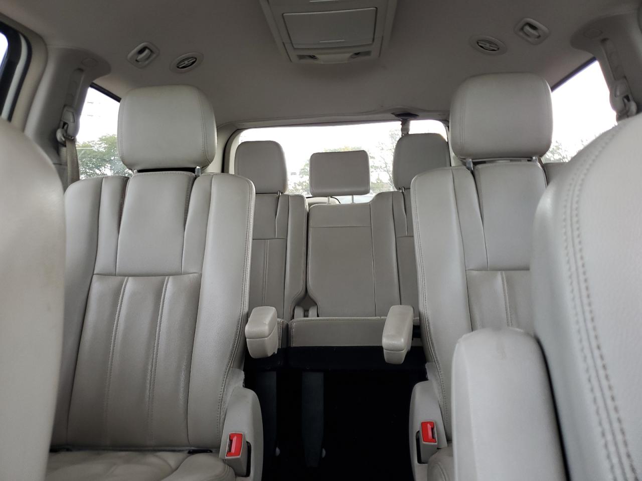 CHRYSLER TOWN & COUNTRY TOURING