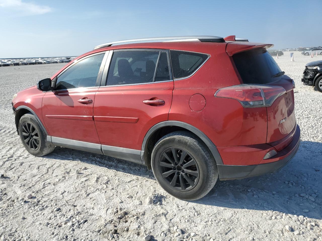 TOYOTA RAV4 LE