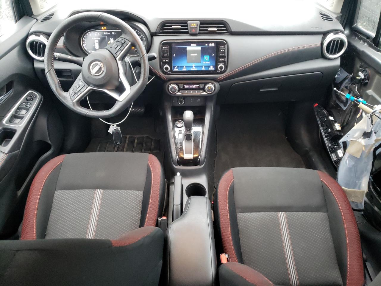 NISSAN VERSA SR