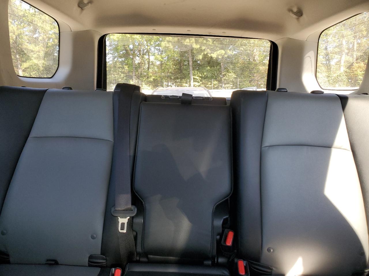 TOYOTA 4RUNNER SR5/SR5 PREMIUM