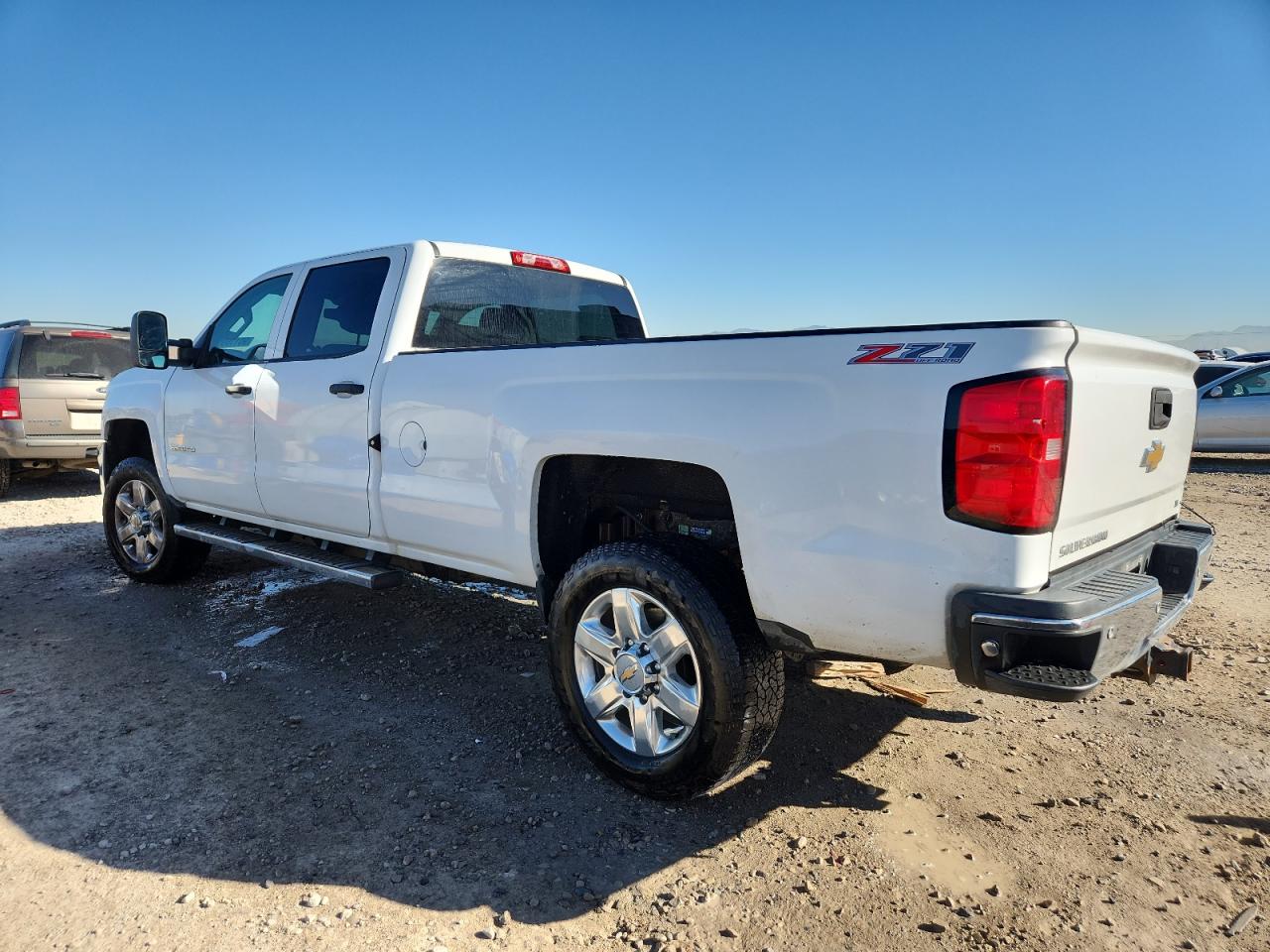 CHEVROLET SILVERADO K3500 LT
