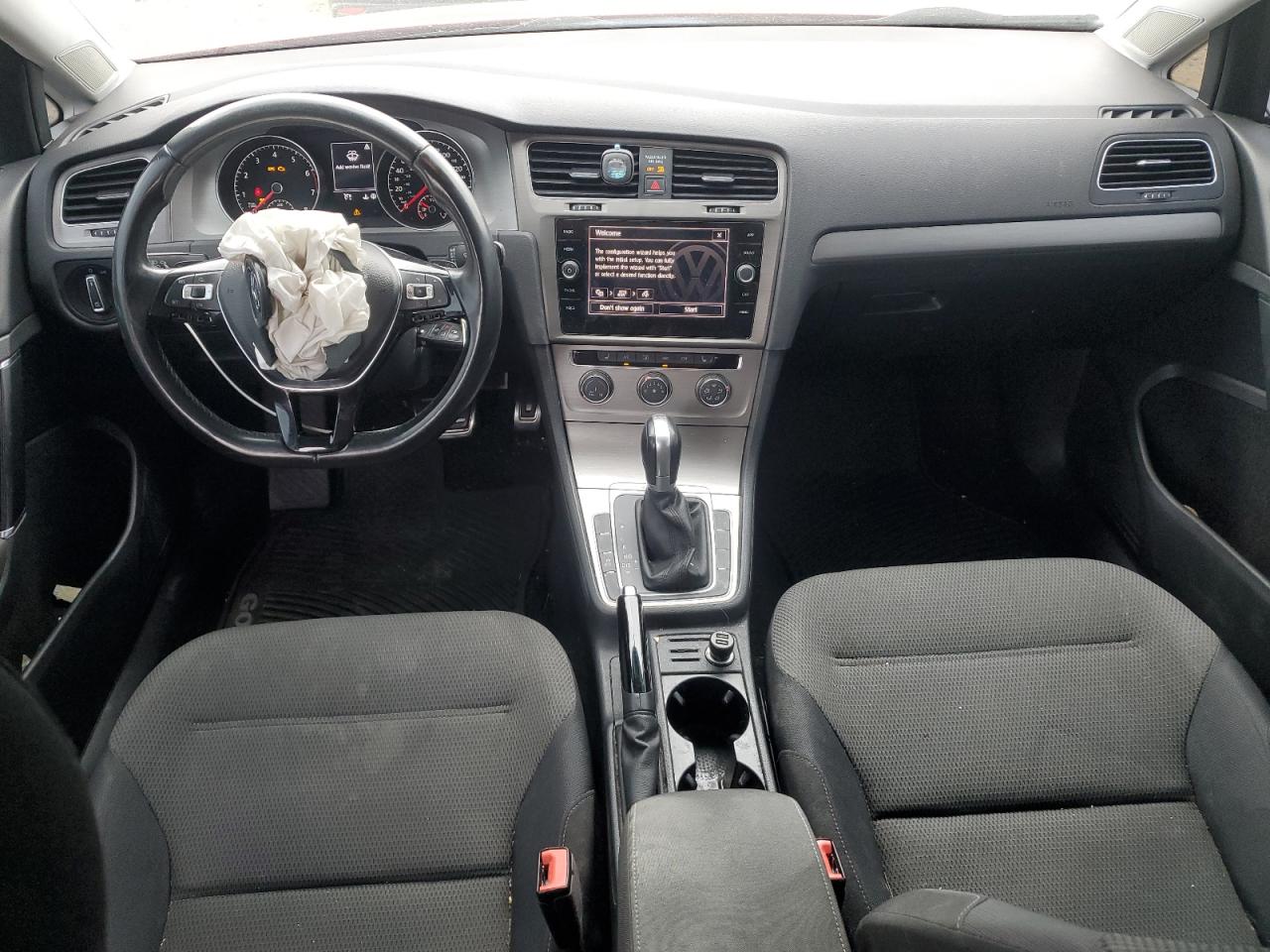 VOLKSWAGEN GOLF SPORTSVAN S