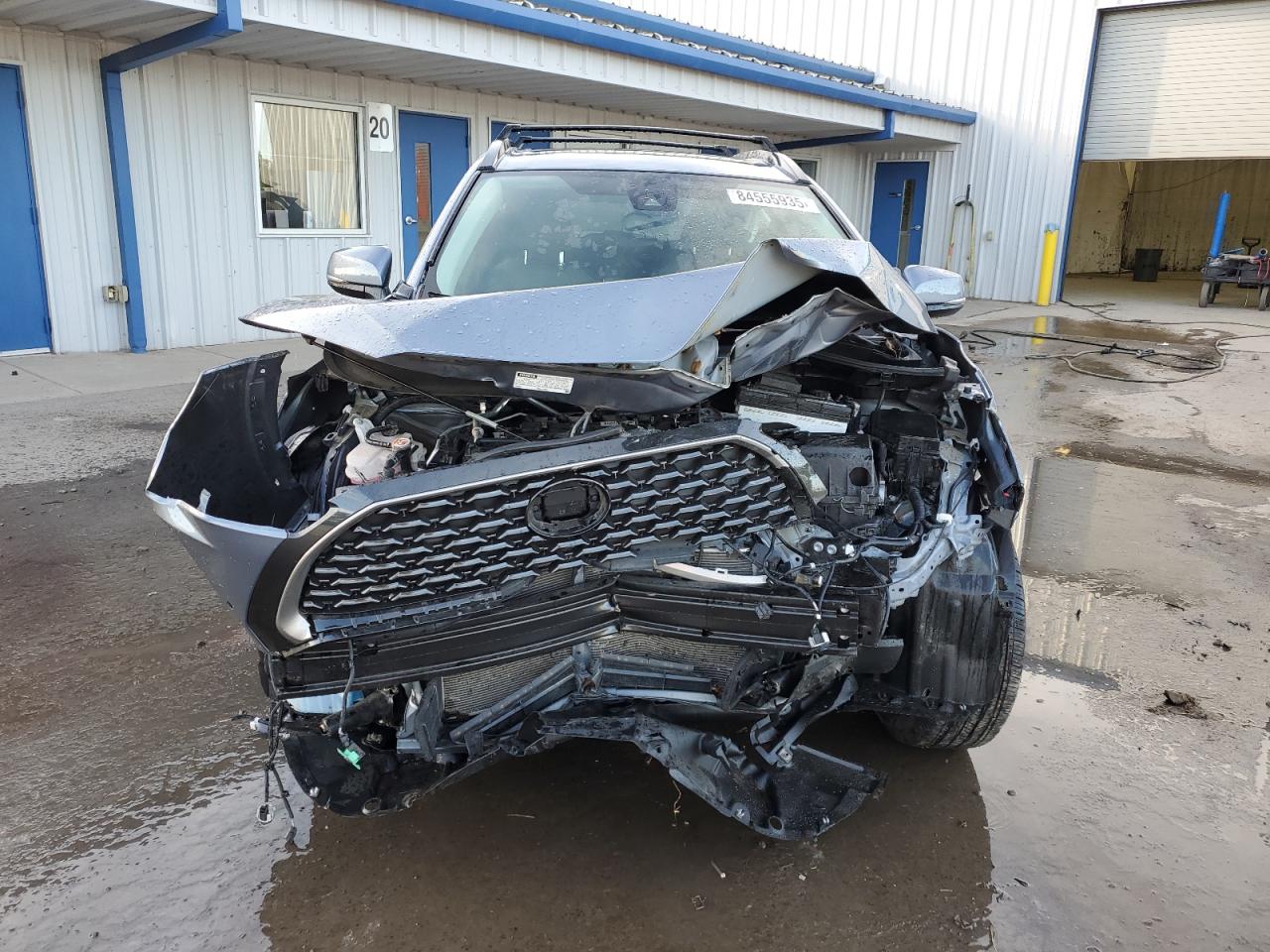 TOYOTA COROLLA CROSS XLE