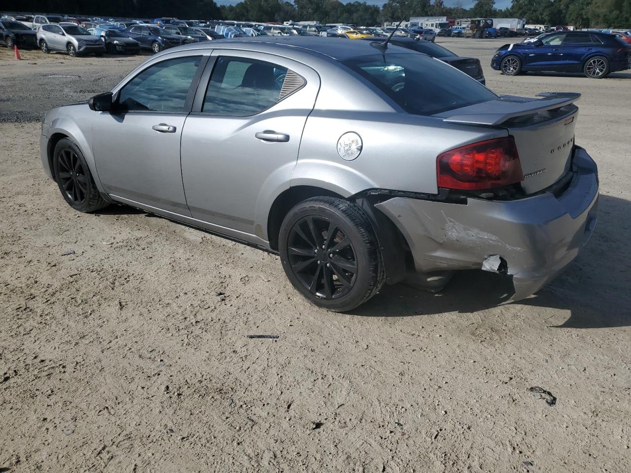 DODGE AVENGER SE