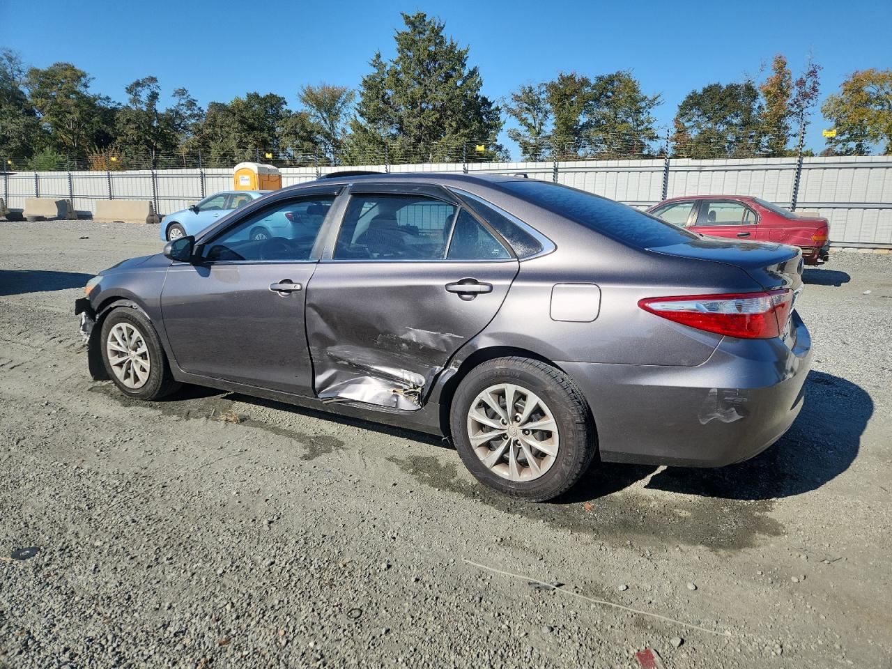 TOYOTA CAMRY LE