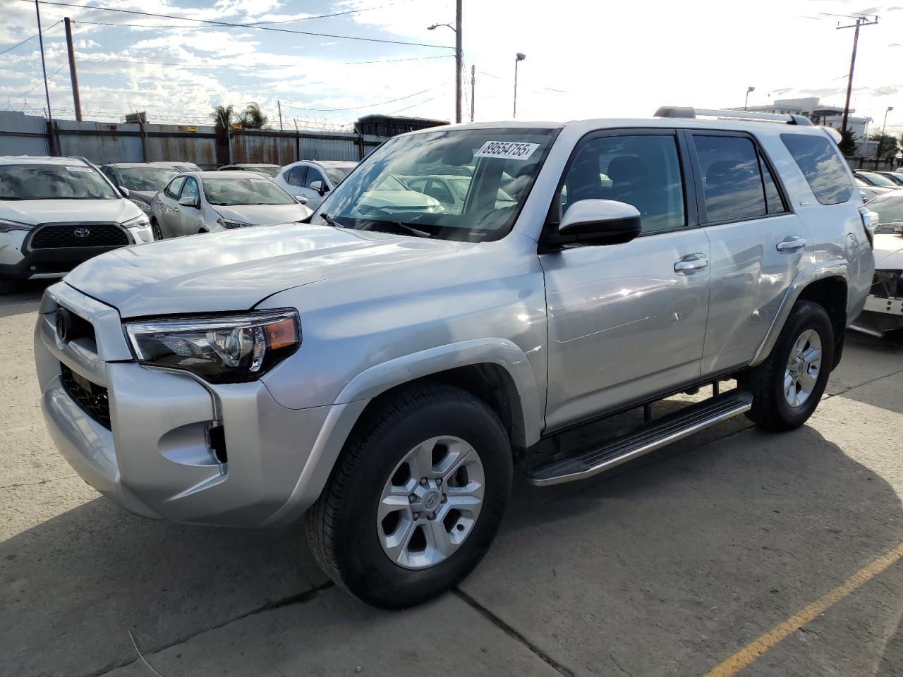 TOYOTA 4RUNNER SR5