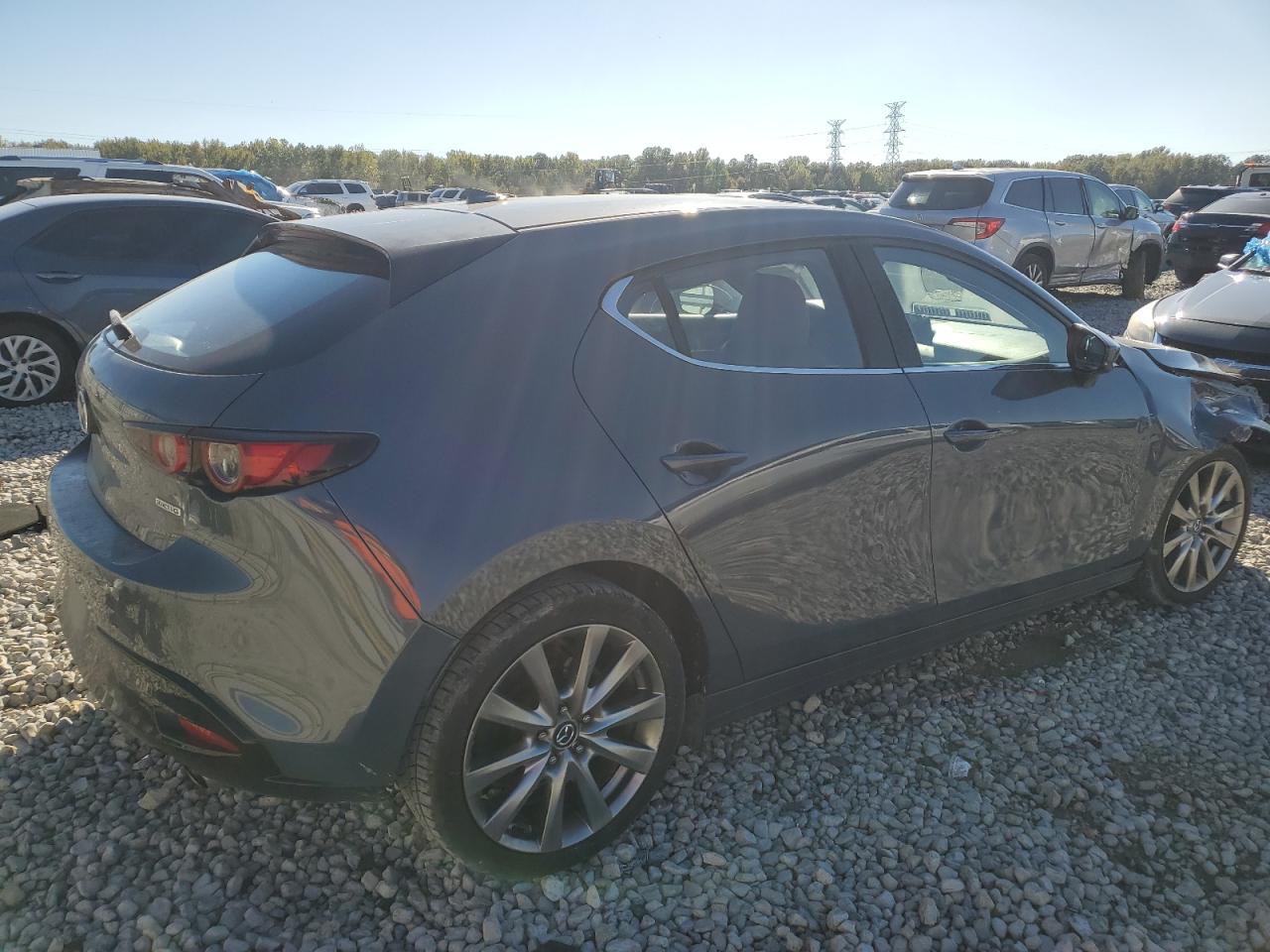 MAZDA 3 PREMIUM