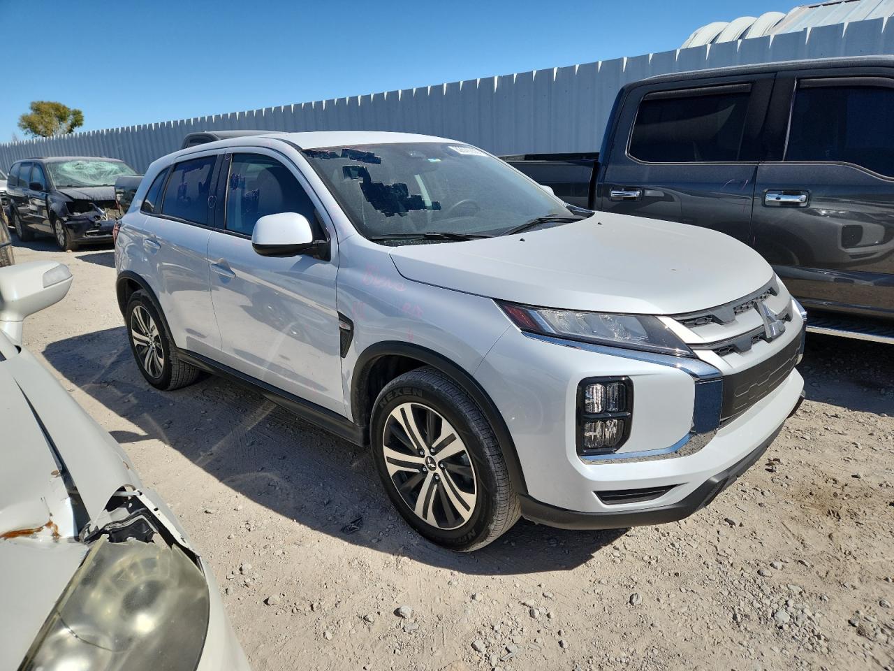 MITSUBISHI OUTLANDER S/SE