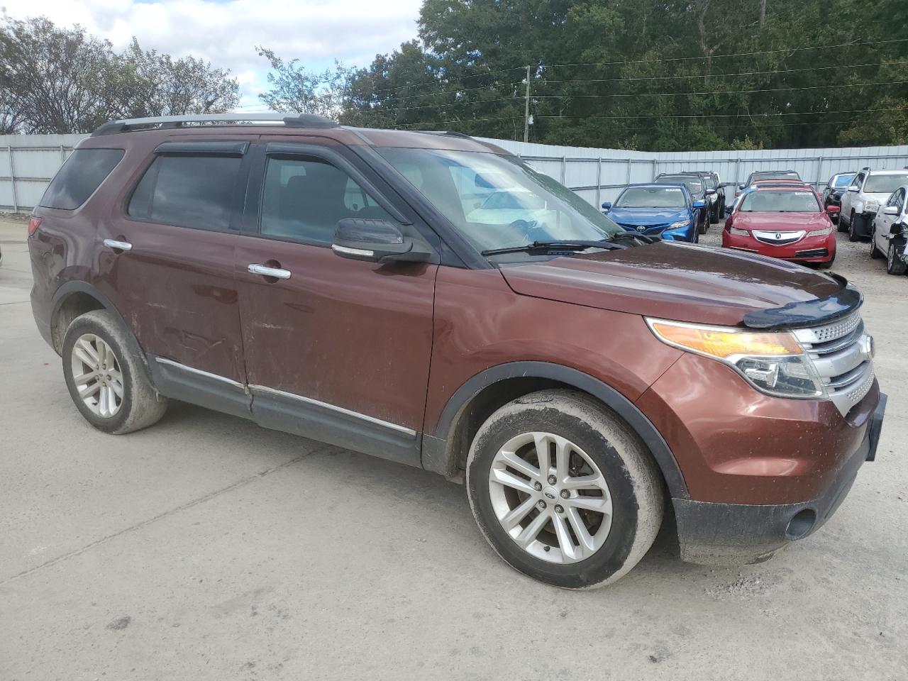 FORD EXPLORER XLT