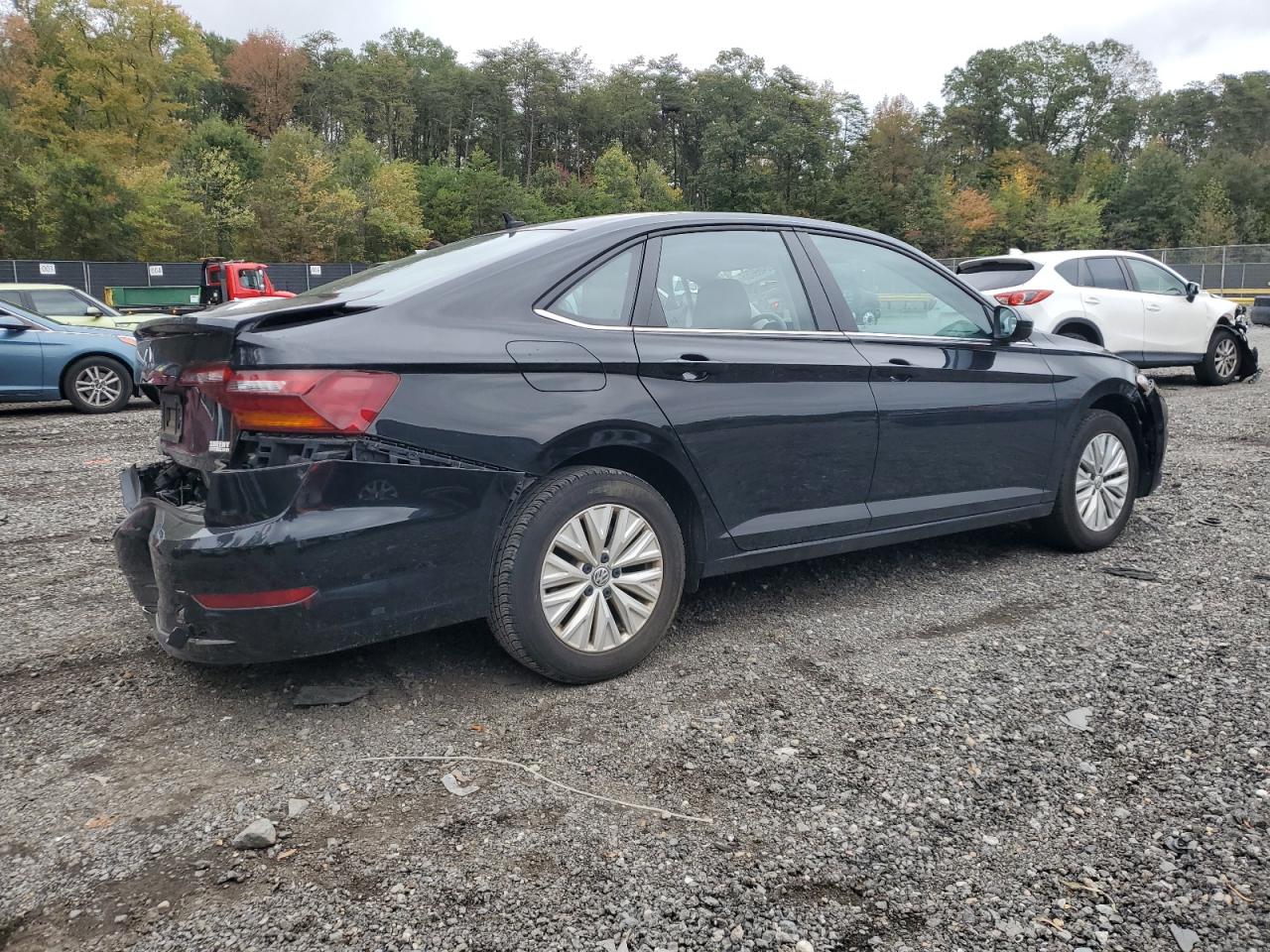VOLKSWAGEN JETTA S