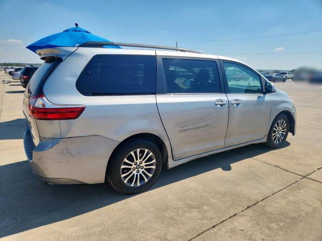 2018 TOYOTA SIENNA XLE 5TDYZ3DC3JS920329