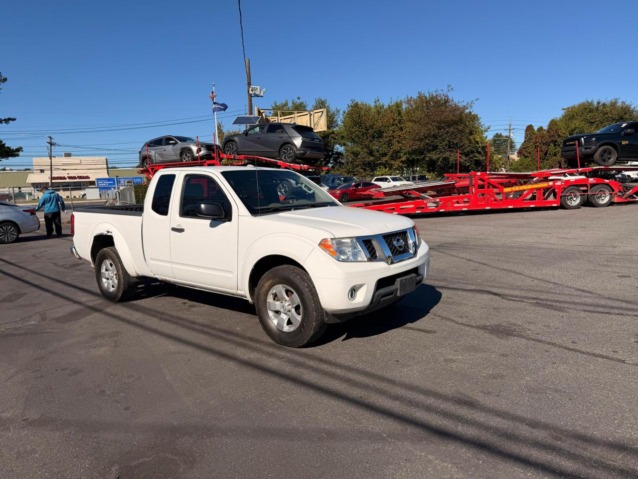 NISSAN FRONTIER SV