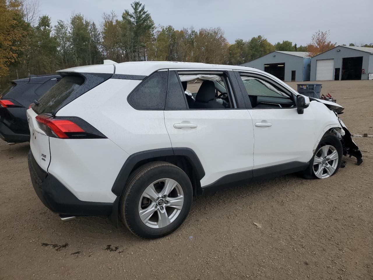 TOYOTA RAV4 XLE