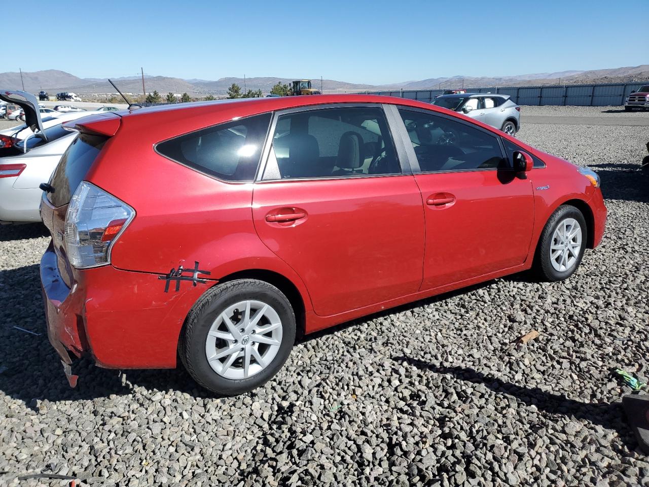 TOYOTA PRIUS V