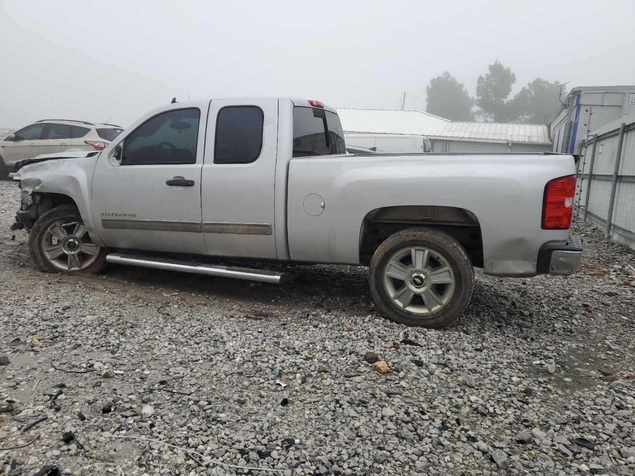 CHEVROLET SILVERADO C1500 LT