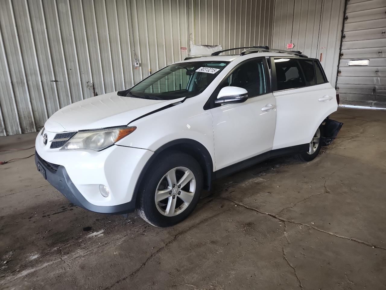 TOYOTA RAV4 XLE
