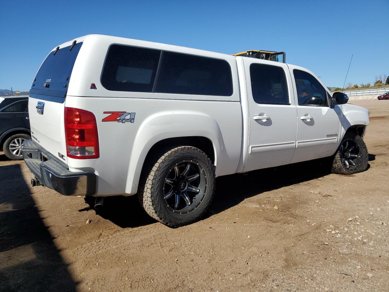 GMC SIERRA K1500 SLT
