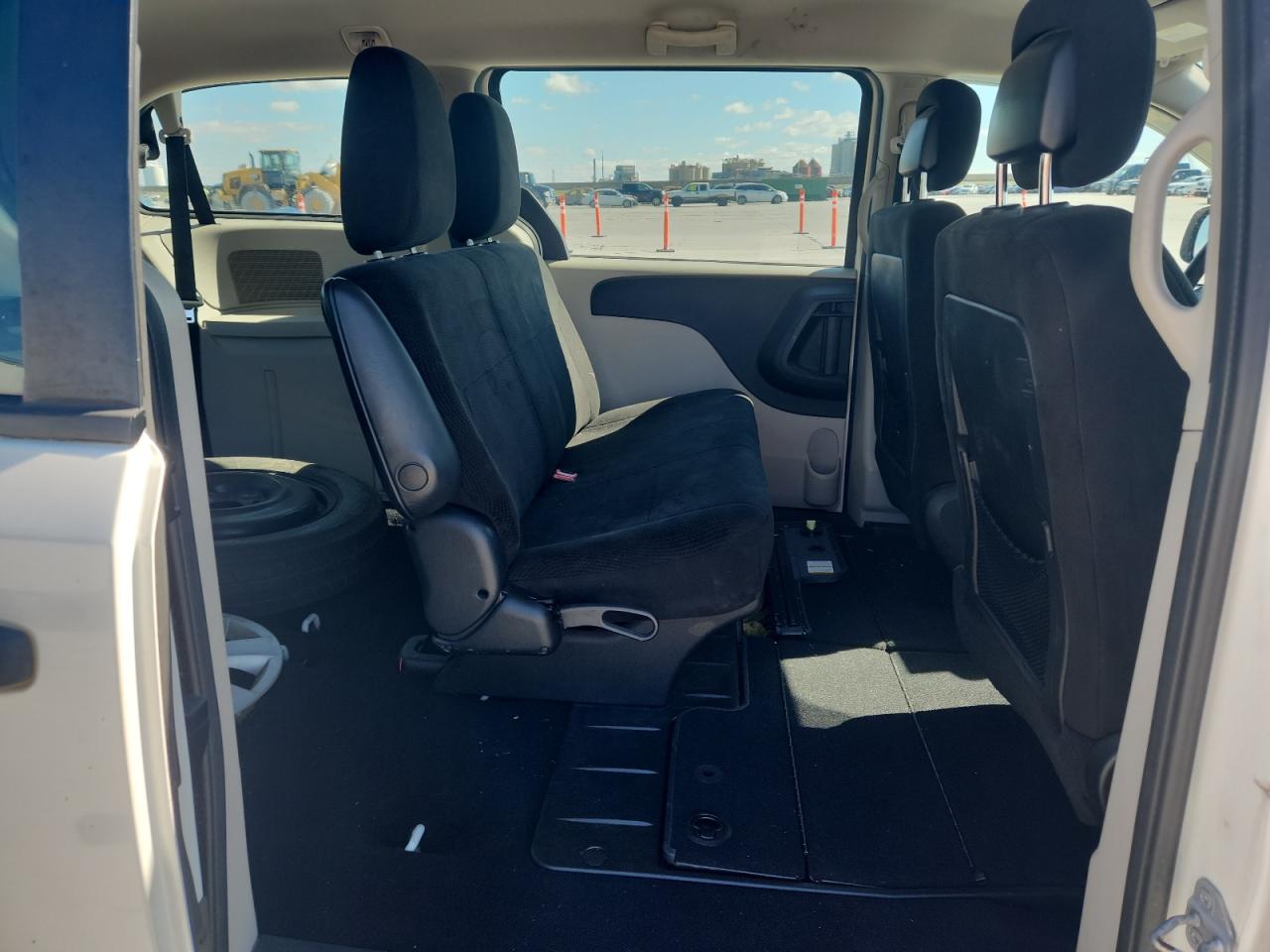 DODGE GRAND CARAVAN SE