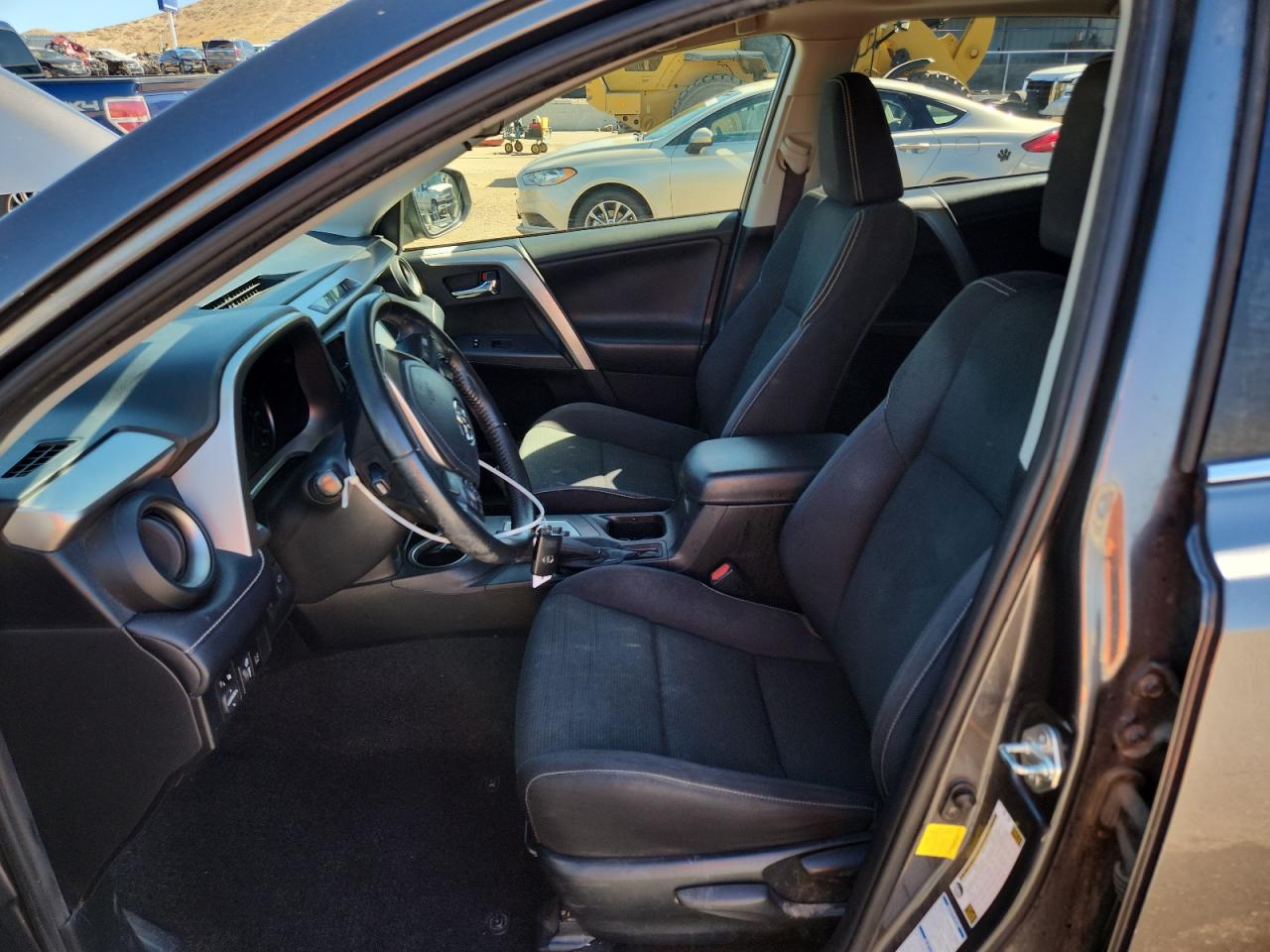 TOYOTA RAV4 ADVENTURE