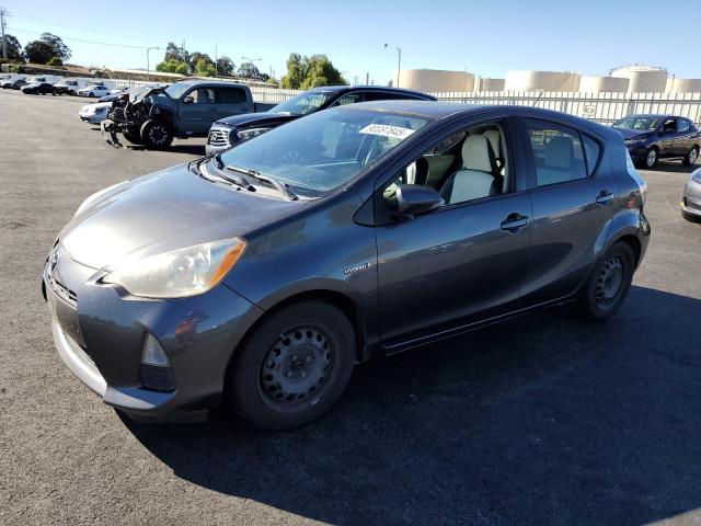 TOYOTA PRIUS C