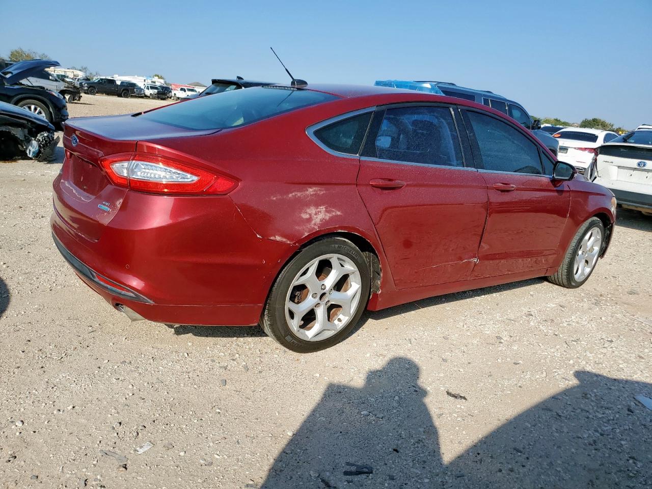 FORD FUSION SE