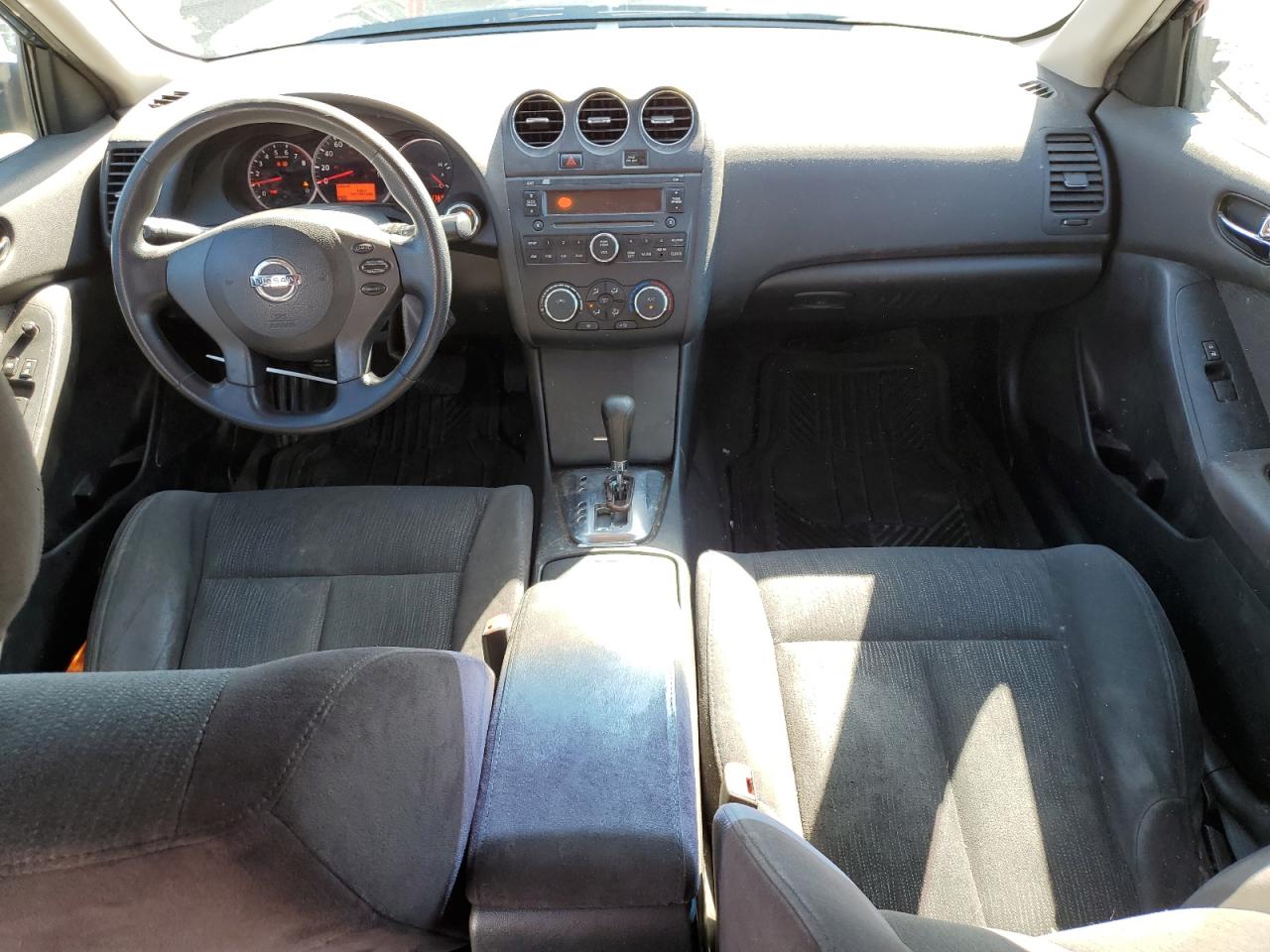 NISSAN ALTIMA BASE