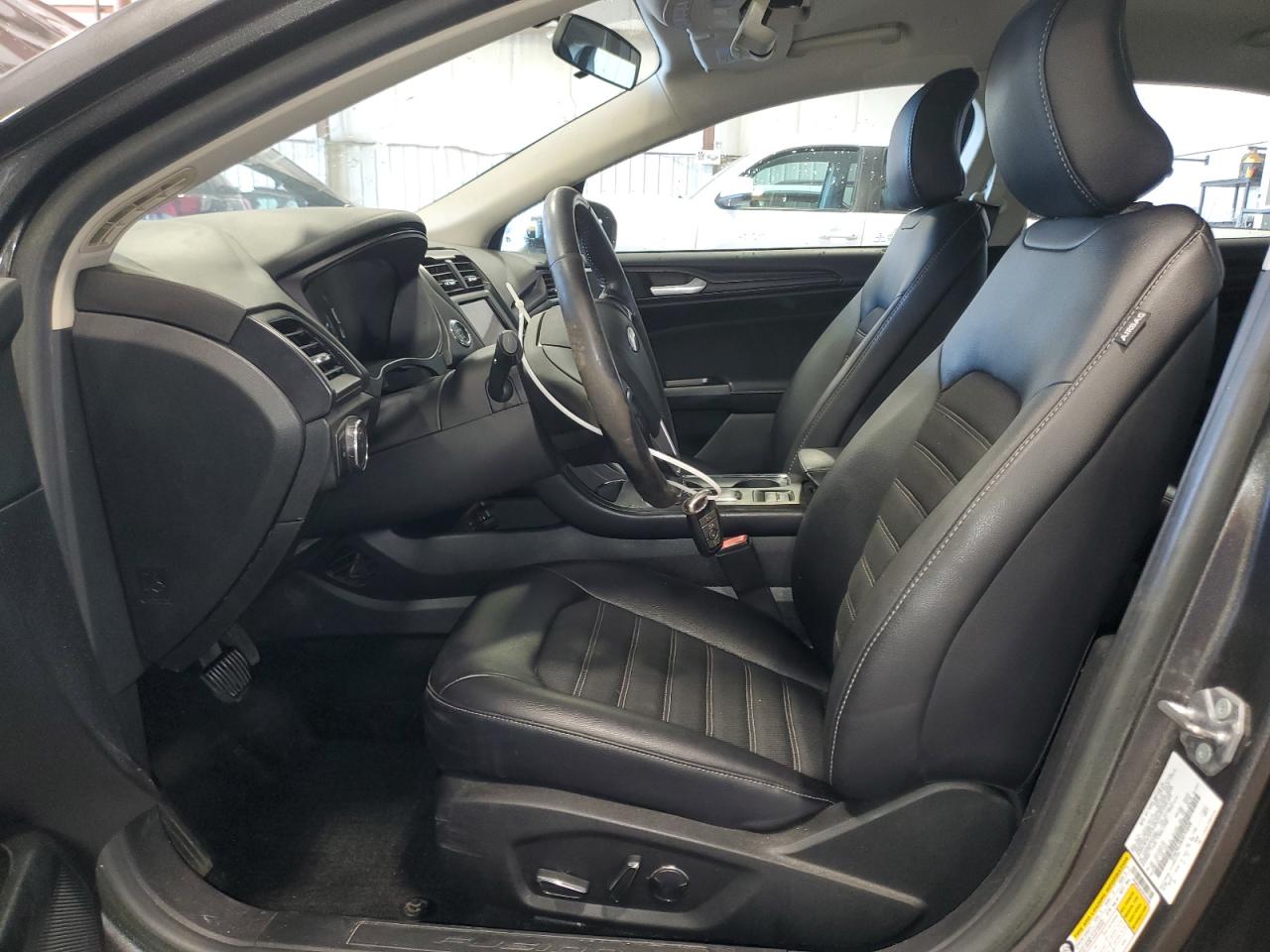 FORD FUSION SE HYBRID