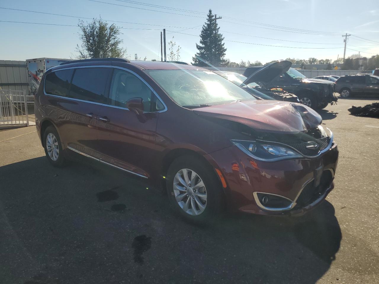 CHRYSLER PACIFICA TOURING L