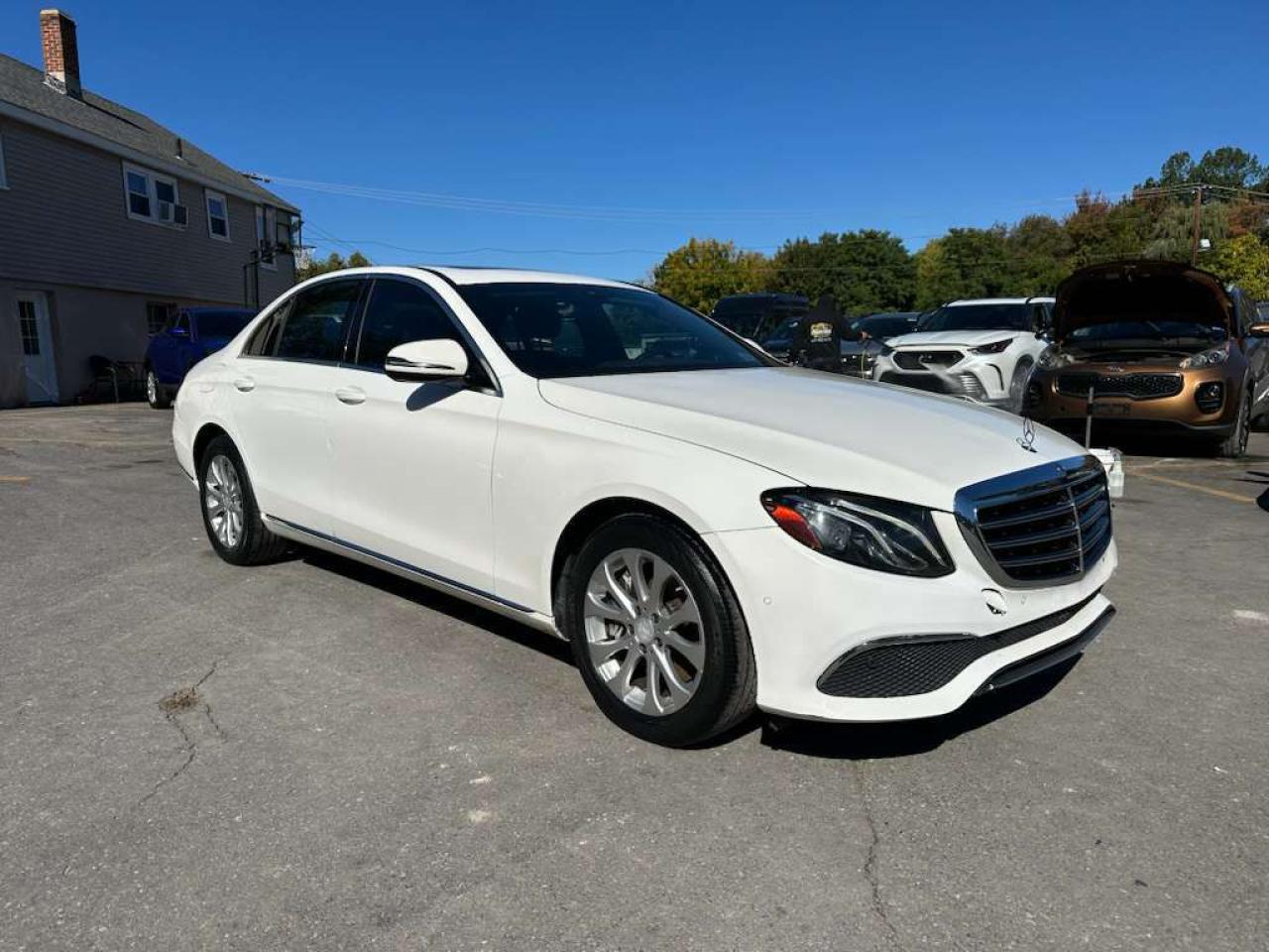 MERCEDES-BENZ E-CLASS 300 4MATIC