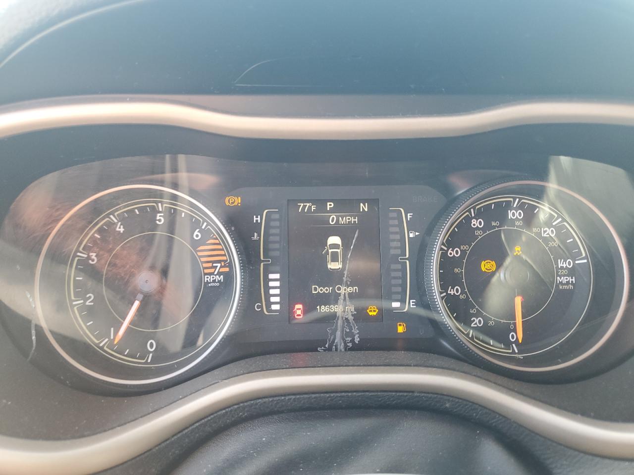 JEEP GRAND CHEROKEE LATITUDE