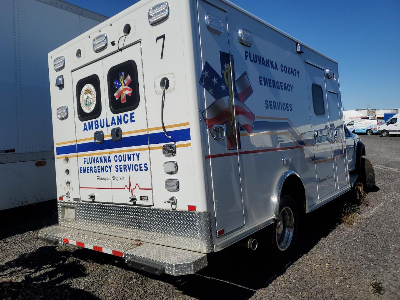 FORD F-550 SUPER DUTY