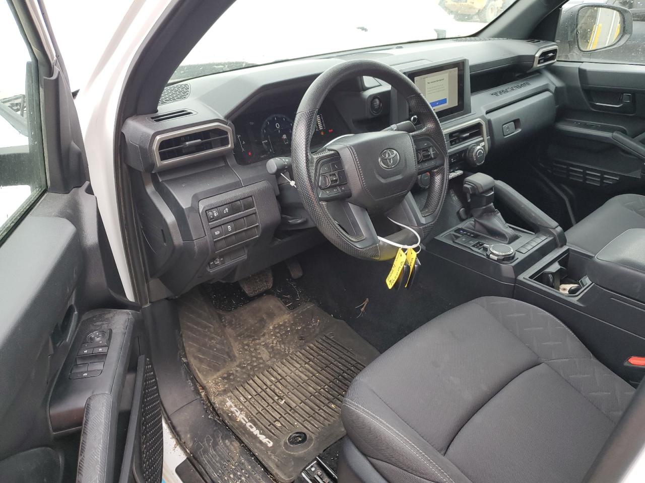 TOYOTA TACOMA XTRACAB