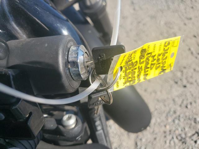 2013 HARLEY-DAVIDSON XL883 IRON 1HD4LE210DC433347