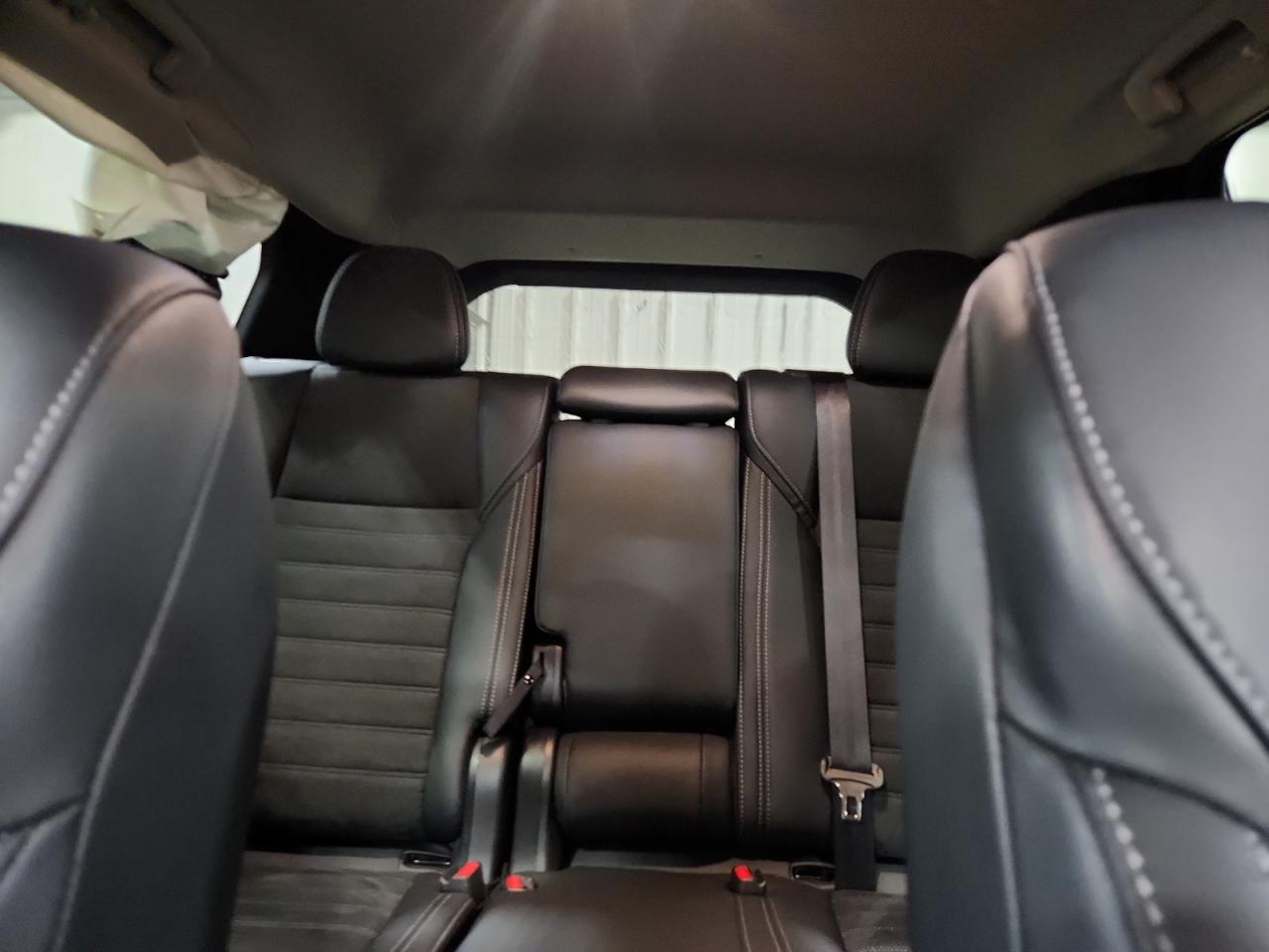 MITSUBISHI OUTLANDER SE