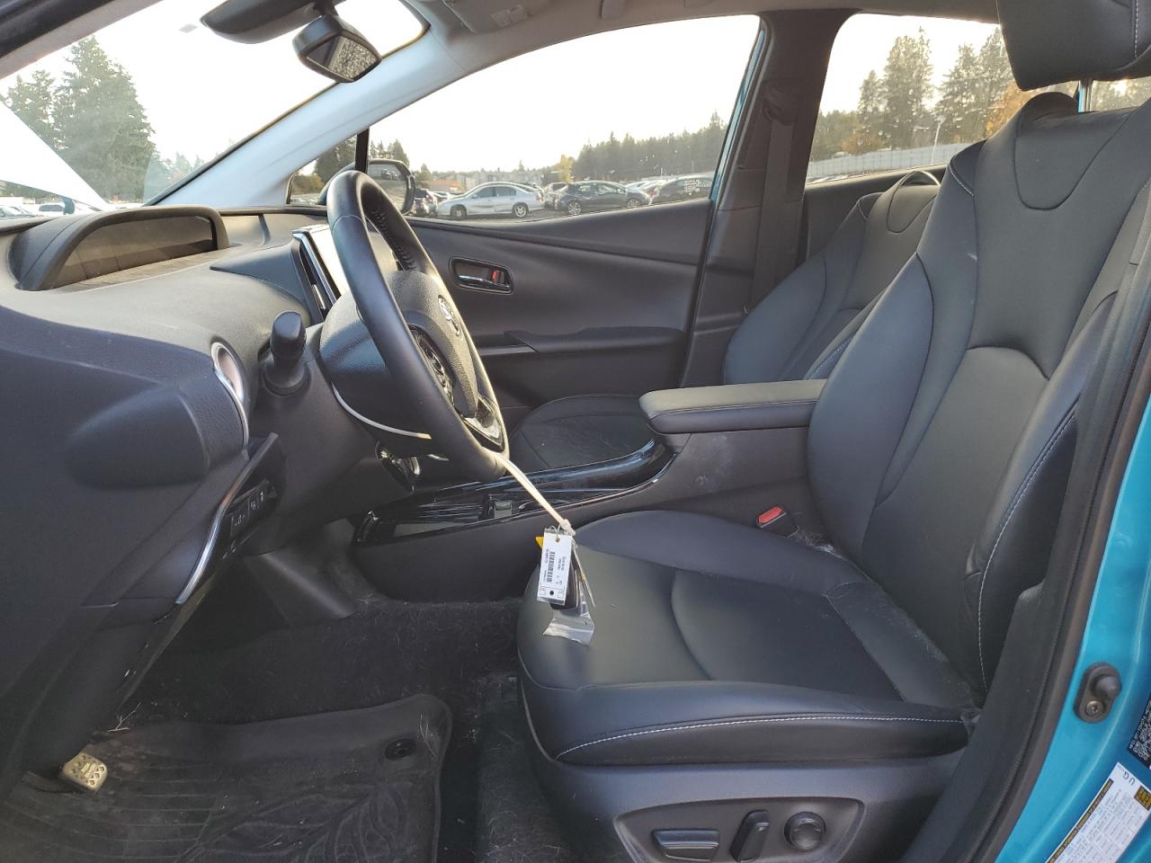 TOYOTA PRIUS PRIME LE