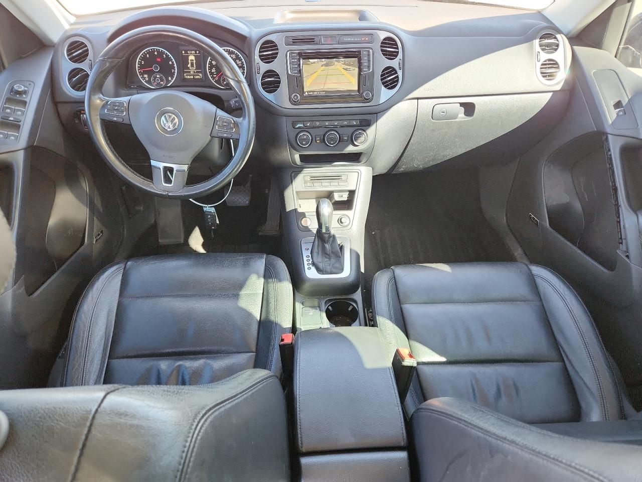 VOLKSWAGEN TIGUAN SEL