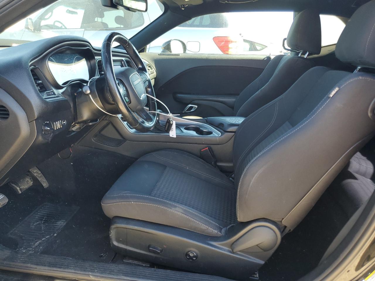 DODGE CHALLENGER SXT