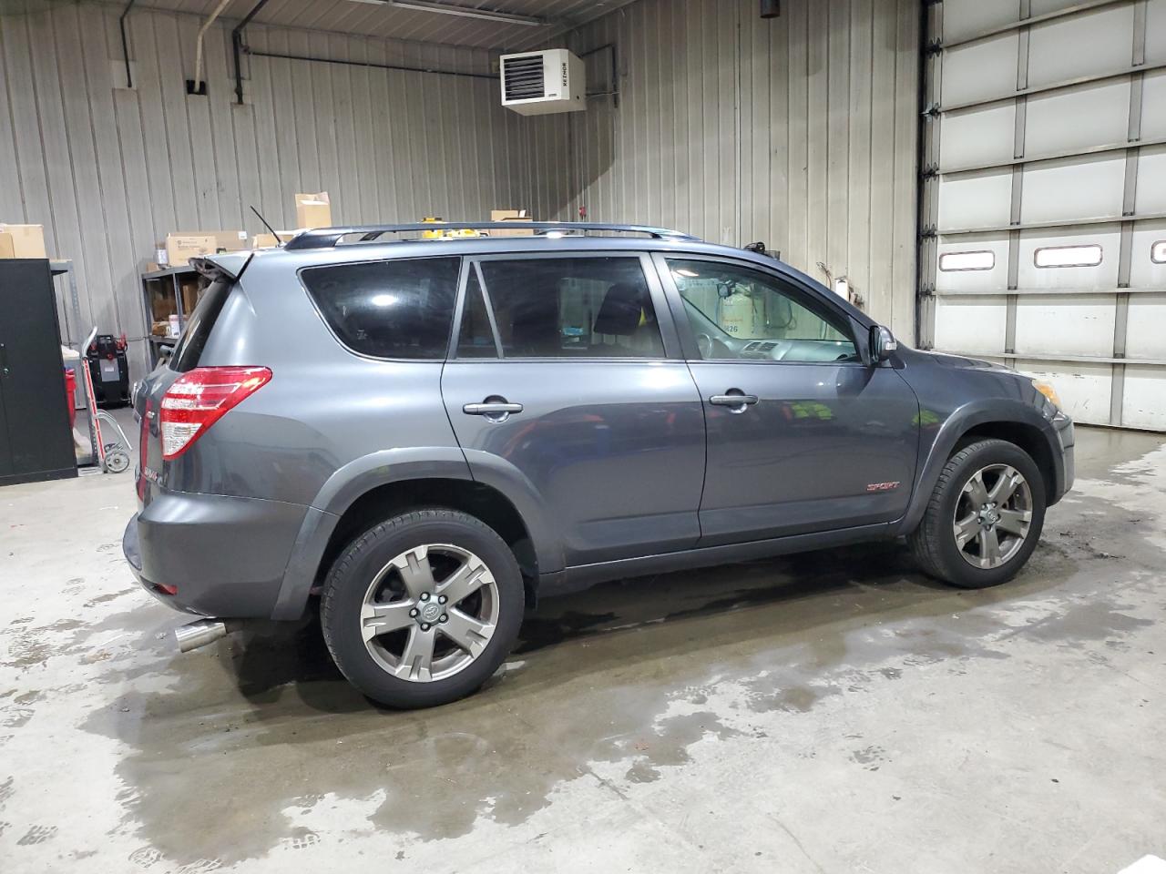 TOYOTA RAV4 SPORT