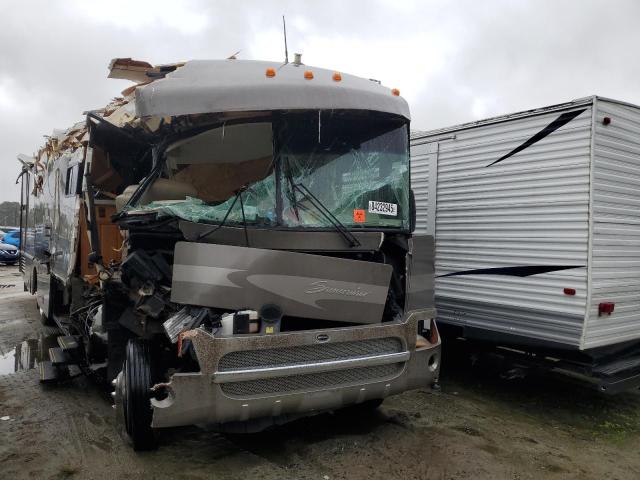 Global Auto Auctions: 2005 WORKHORSE CUSTOM CHASSIS MOTORHOME