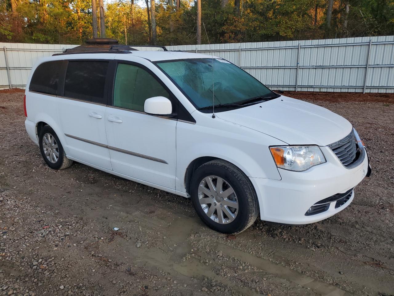 CHRYSLER TOWN & COUNTRY TOURING