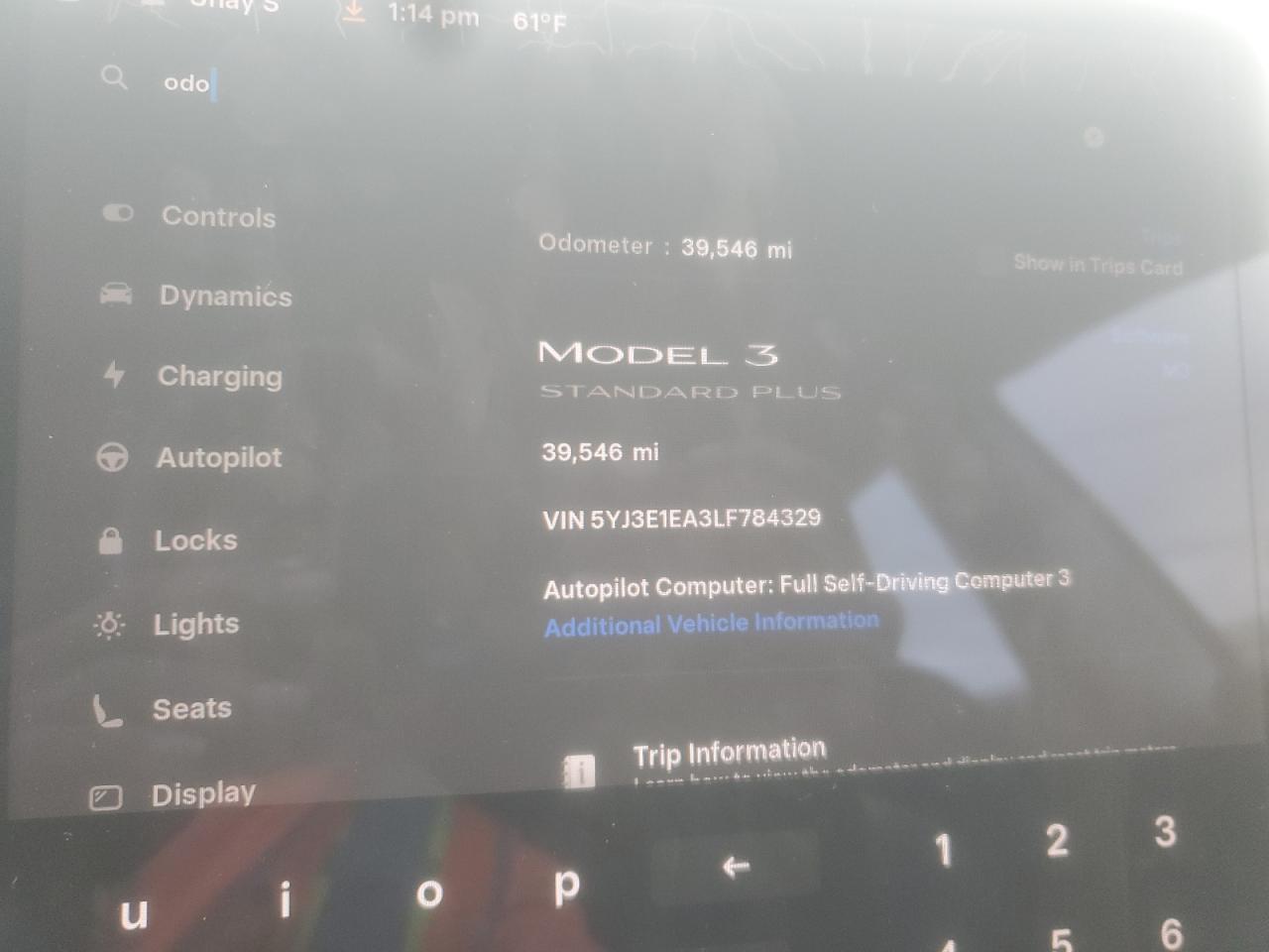 TESLA MODEL 3
