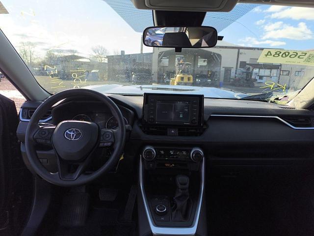 2022 TOYOTA RAV4 LE JTMMWRFV4ND142875