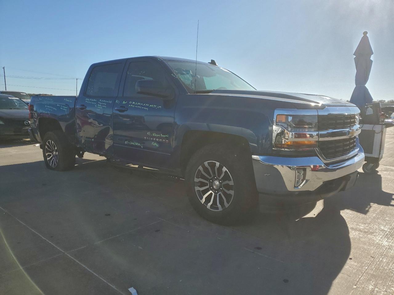 CHEVROLET SILVERADO K1500 LT