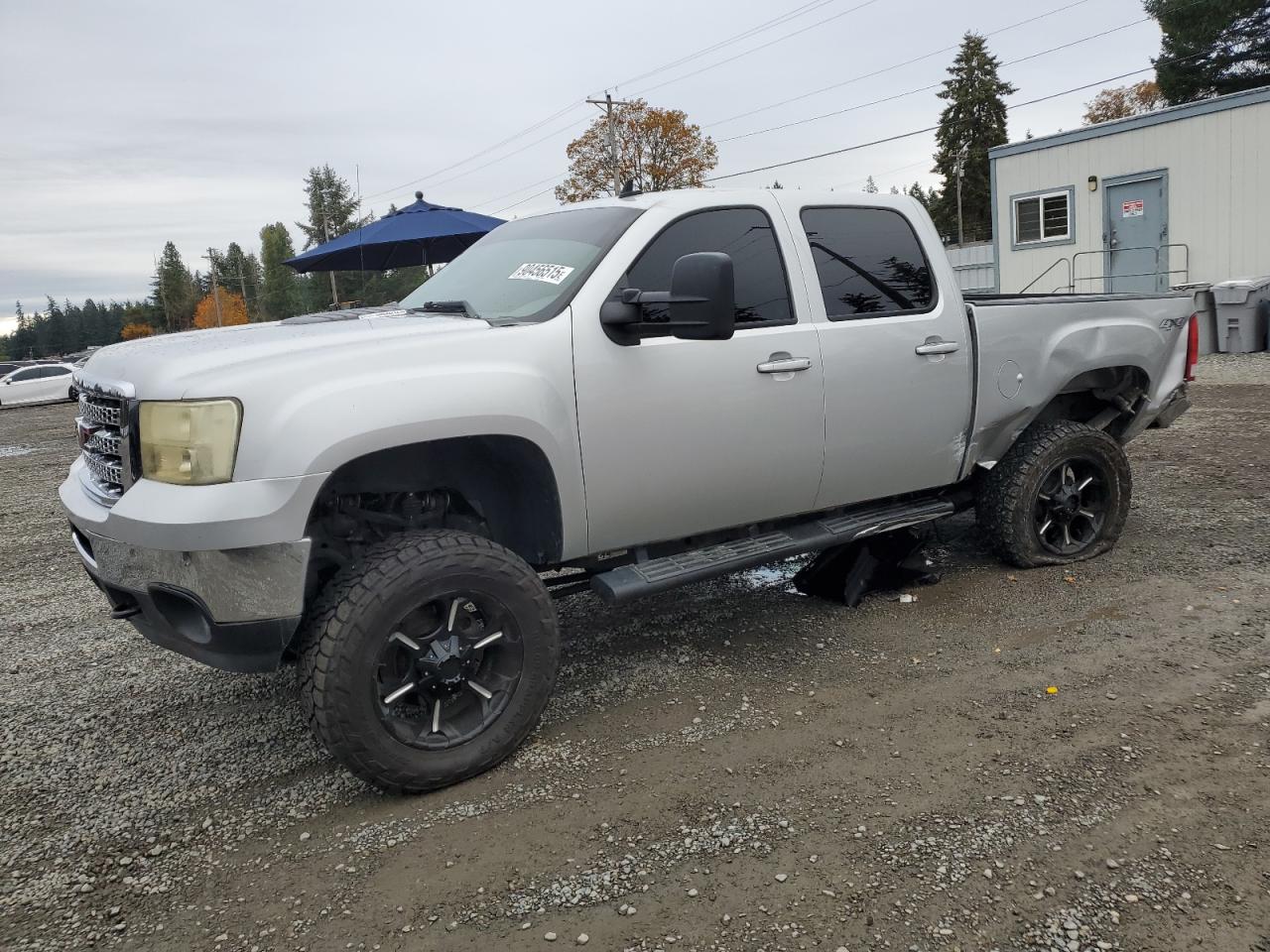 GMC SIERRA K2500 SLT