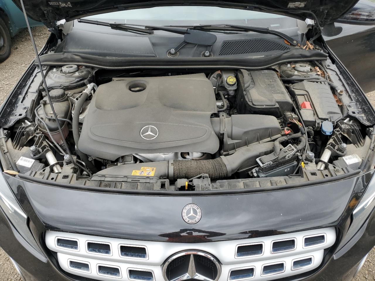 MERCEDES-BENZ GLA-CLASS 250 4MATIC