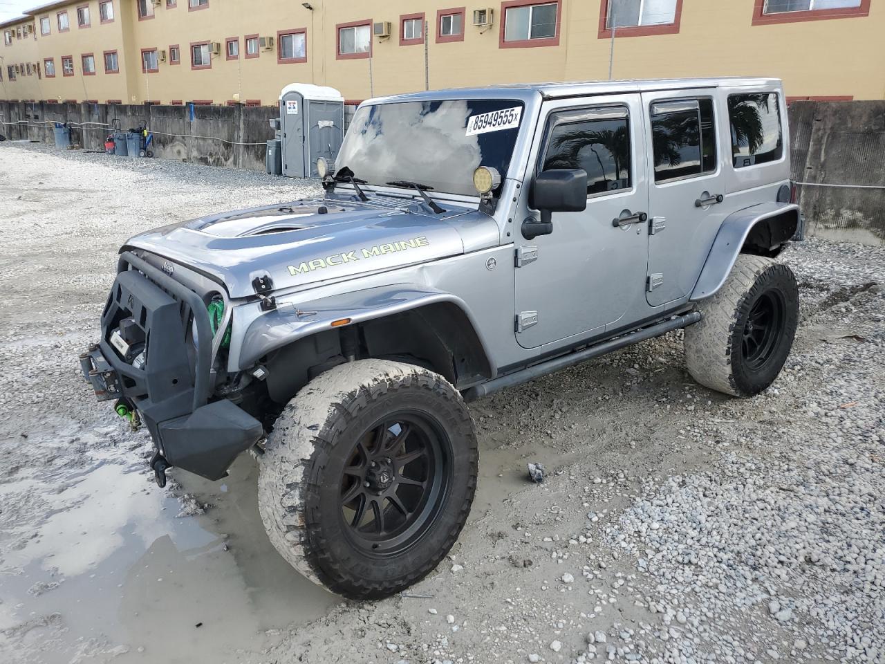  Salvage Jeep Wrangler