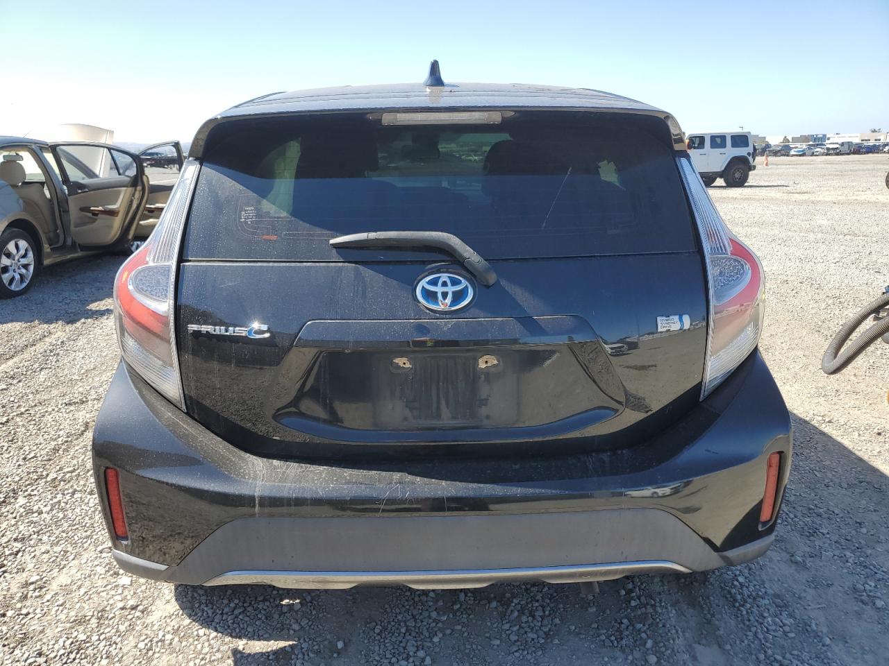 TOYOTA PRIUS C